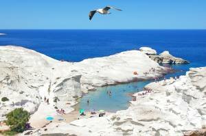 Sarakiniko, Morfeas Rooms & Apartments | Studios in Milos | Rooms Milos | Milos Accommodation | Milos | Cyclades | Greece